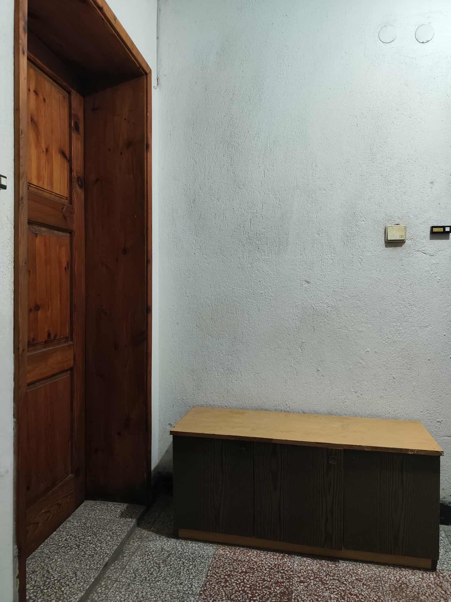Продава 2-СТАЕН, гр. Стара Загора, Център, снимка 2 - Апартаменти - 52120450