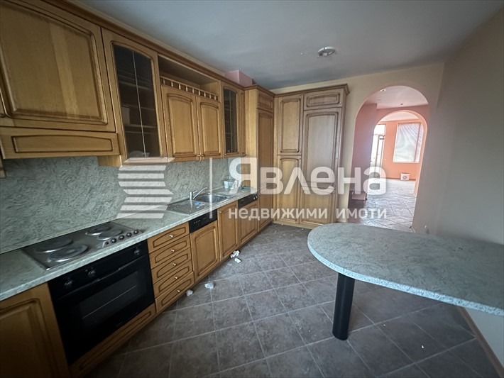 Продается  Мезонет Варна , Спортна зала , 253 кв.м | 52898492