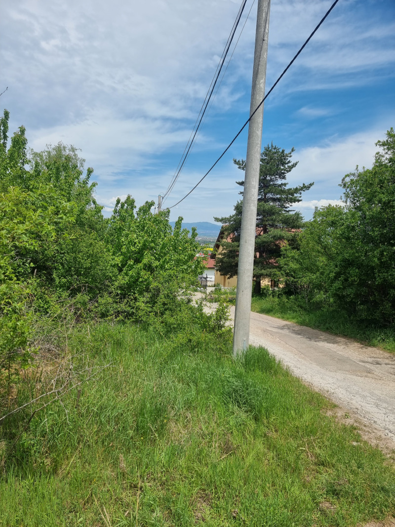 Продава ПАРЦЕЛ в град София, с. Герман - 585 кв.м / 93 600 € » 183 065.69 лв., КОРЕКТ21