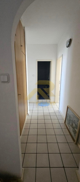 2 slaapkamers Banisjora, Sofia 7