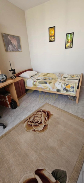 2 slaapkamers Banisjora, Sofia 4