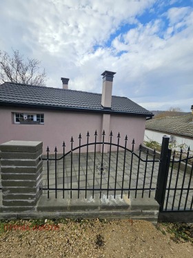 Casa m-t Zelenika, Varna 6