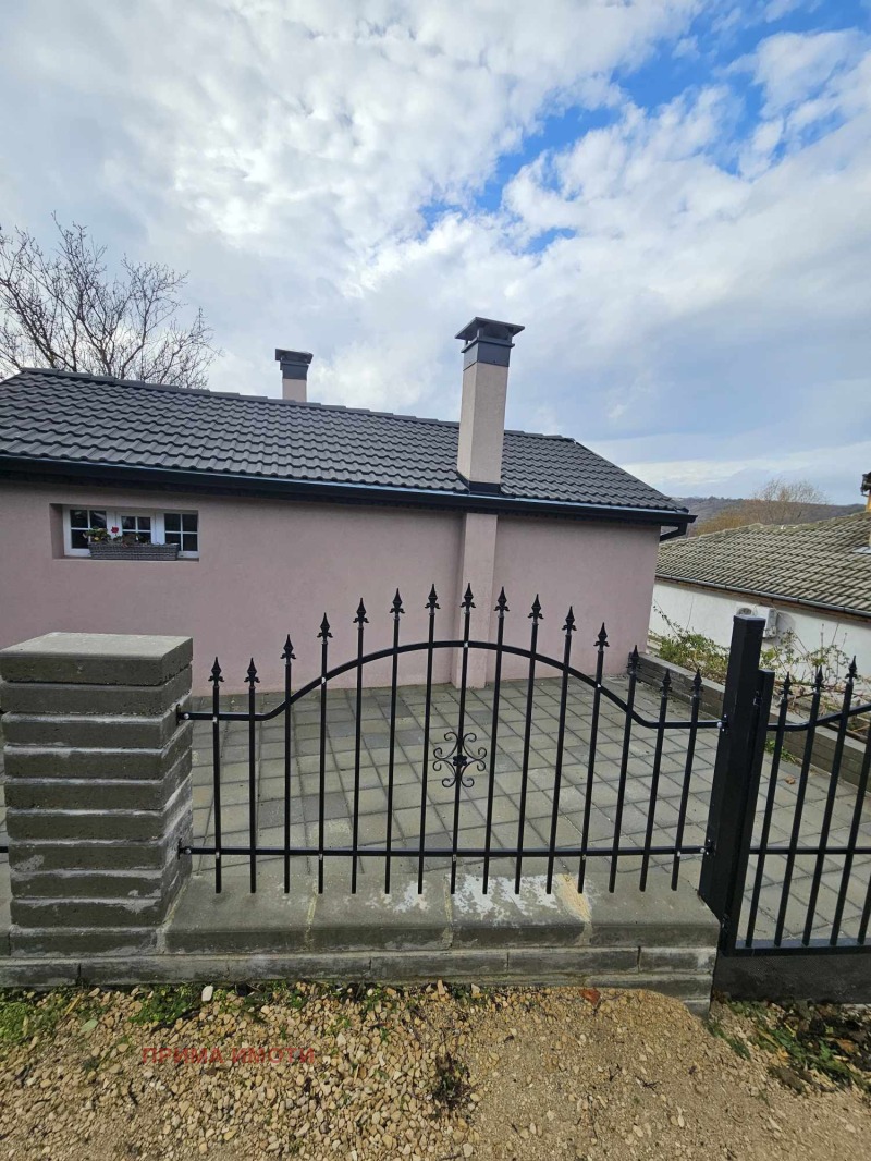 Продава КЪЩА, гр. Варна, м-т Зеленика, снимка 6 - Къщи - 48748472