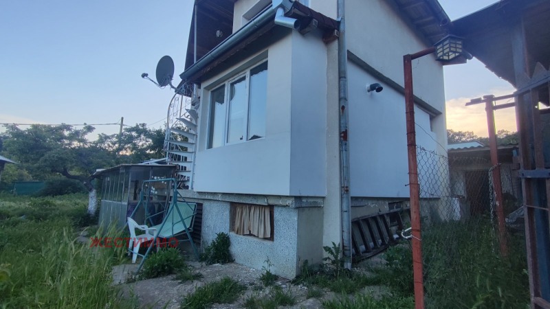 Till salu  Hus Varna , m-t Alen mak , 90 kvm | 77400712