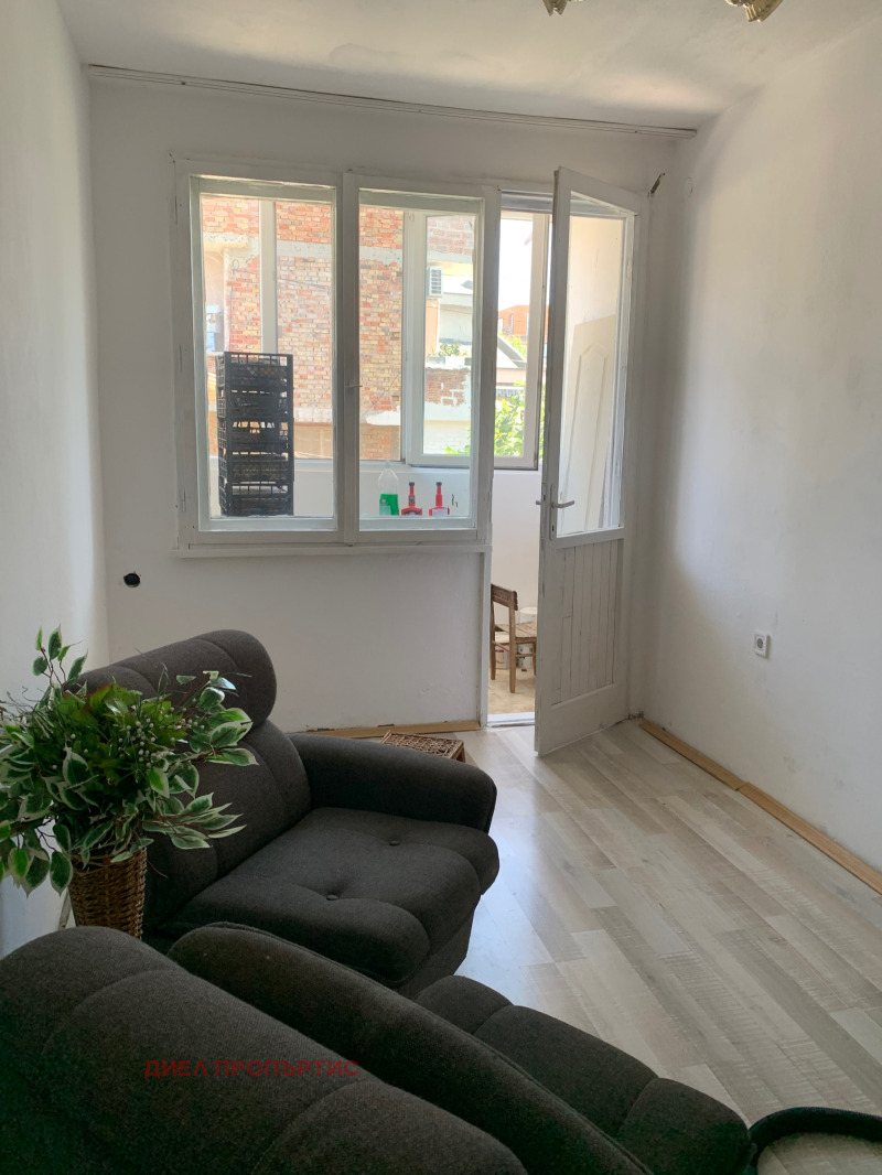 Til salg  Hus Burgas , Sarafovo , 160 kvm | 82823062 - billede [11]