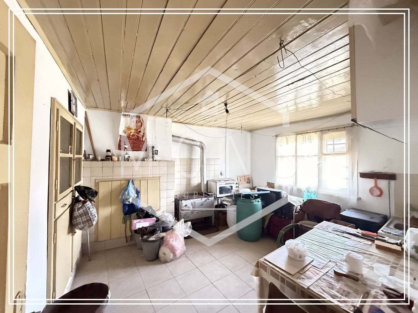 Продава КЪЩА, с. Добромирка, област Габрово, снимка 3 - Къщи - 53857269