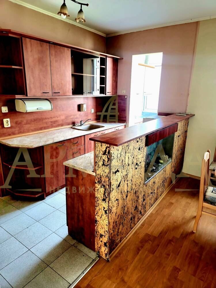 For Sale  2 bedroom Plovdiv , Tsentar , 92 sq.m | 36971396 - image [2]