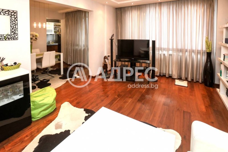 Продава 3-СТАЕН, гр. София, Зона Б-5, снимка 2 - Апартаменти - 52985252