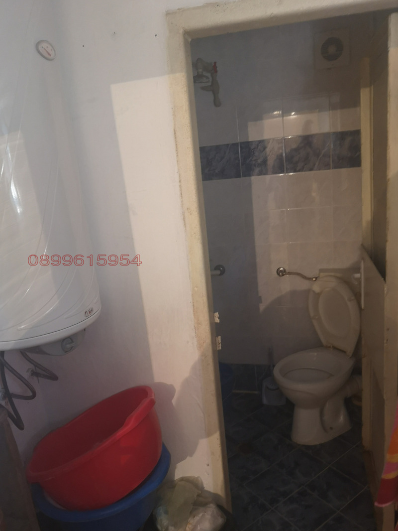 Продава КЪЩА, гр. Лом, област Монтана, снимка 5 - Къщи - 52778943