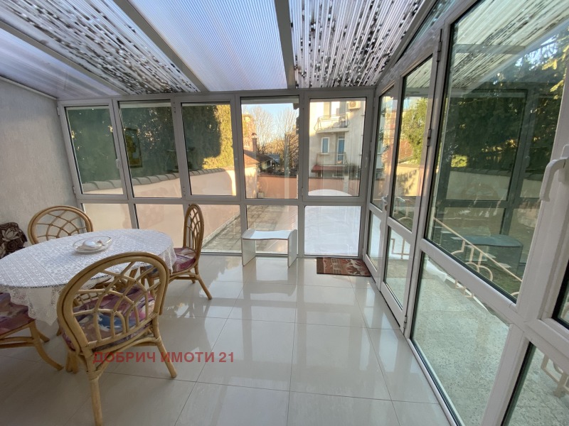 Продава КЪЩА, гр. Добрич, Център, снимка 12 - Къщи - 53135707