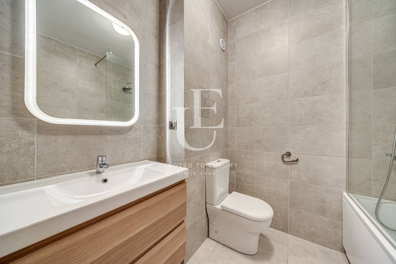 Продава 4-СТАЕН, гр. София, Изток, снимка 12 - Апартаменти - 54590367