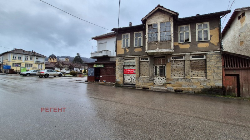 Продава КЪЩА в област Габрово, гр. Плачковци - 151 кв.м / 110 000 € » 215 141.30 лв., РЕГЕНТ