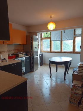 2 Schlafzimmer Ljulin 9, Sofia