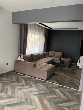 3 camere da letto Tsentar, Varna 1