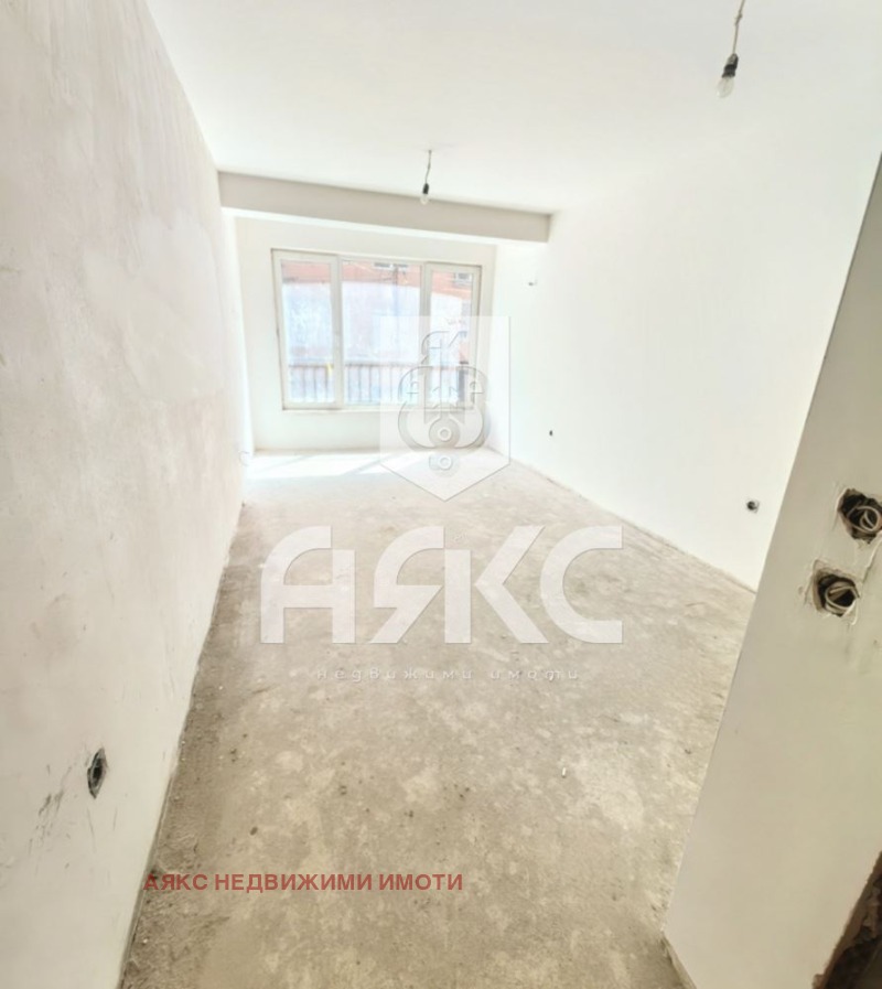 Продава 1-СТАЕН, град София, Люлин - център • 77000 € / 150598.91 лв. • 79920477 1