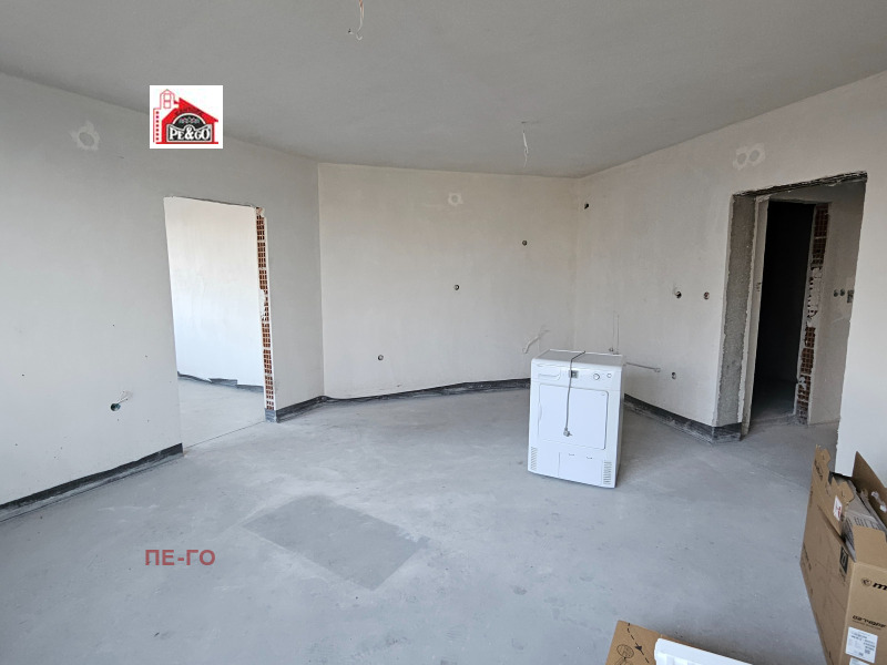 Продава 3-СТАЕН, гр. Пазарджик, Промишлена зона, снимка 4 - Апартаменти - 52691968