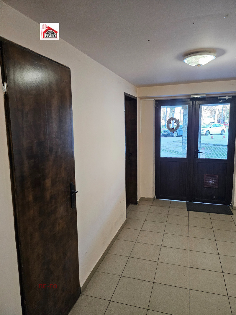 Продава 3-СТАЕН, гр. Пазарджик, Промишлена зона, снимка 9 - Апартаменти - 52691968