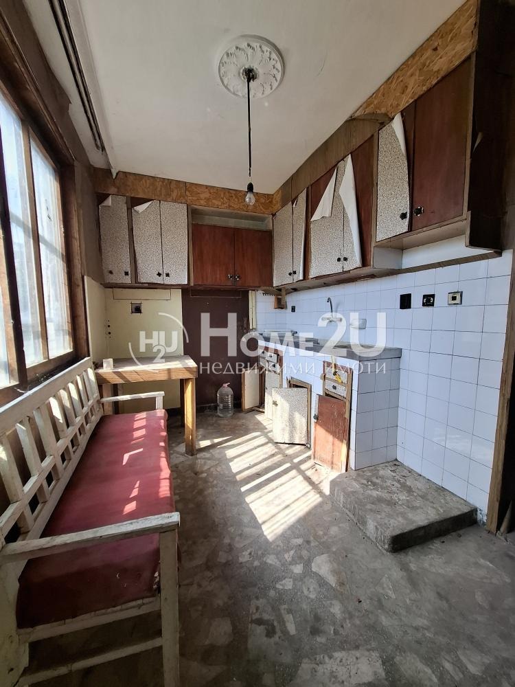 Продава 3-СТАЕН, гр. Нови пазар, област Шумен, снимка 7 - Апартаменти - 55326342
