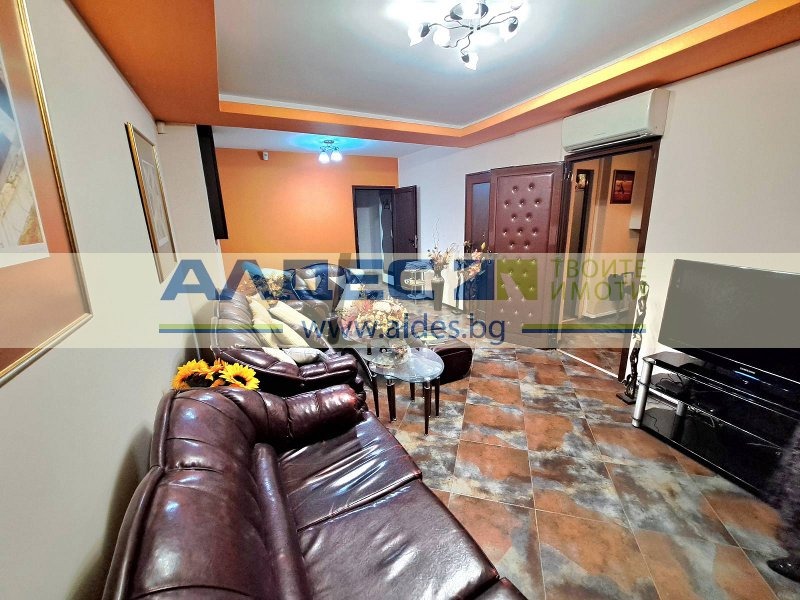 In vendita  Ufficio Sofia , Vitosha , 112 mq | 71757259