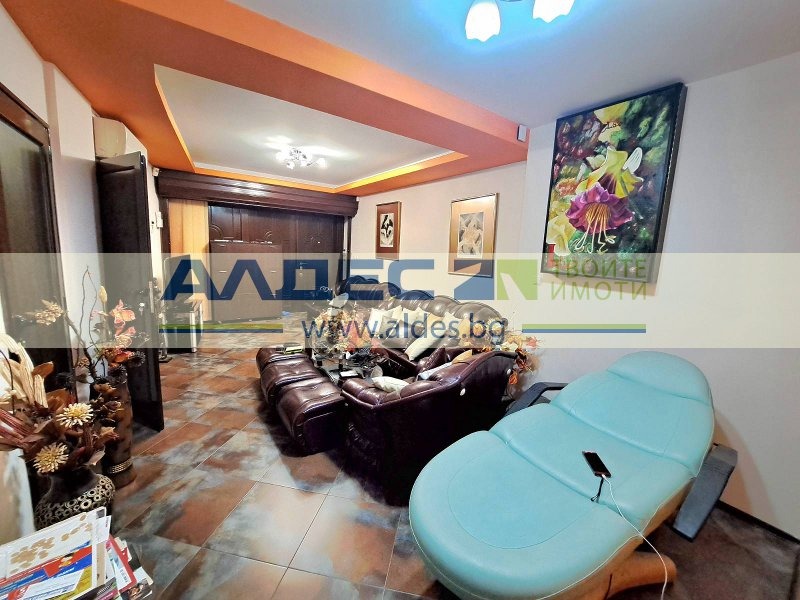 In vendita  Ufficio Sofia , Vitosha , 112 mq | 71757259 - Immagine [2]