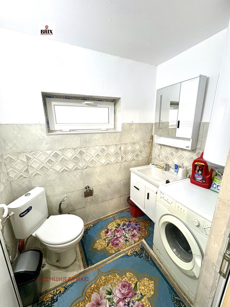 Продава КЪЩА, с. Юпер, област Разград, снимка 10 - Къщи - 52321274