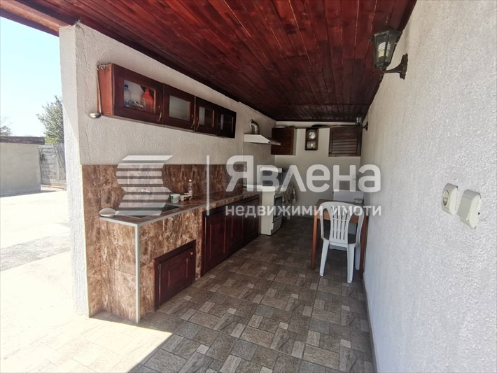 Продава КЪЩА, гр. Брезово, област Пловдив, снимка 2 - Къщи - 53265522