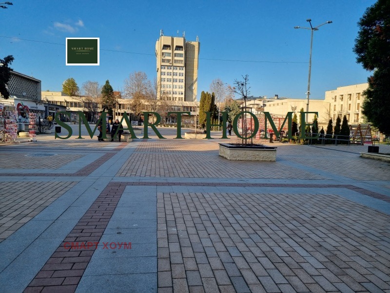 Продава  Магазин, област Велико Търново, гр. Горна Оряховица •  265 000 € • ID 57835375 — holmes.bg - [1] 