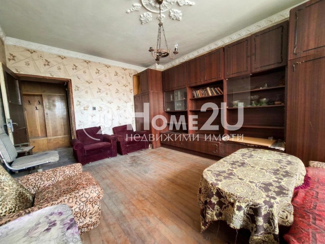 Продава 3-СТАЕН, гр. Нови пазар, област Шумен, снимка 2 - Апартаменти - 55326342