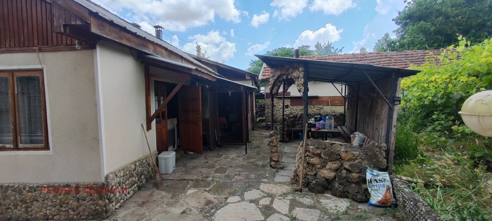 Продава КЪЩА, с. Гроздьово, област Варна, снимка 4 - Къщи - 55086966