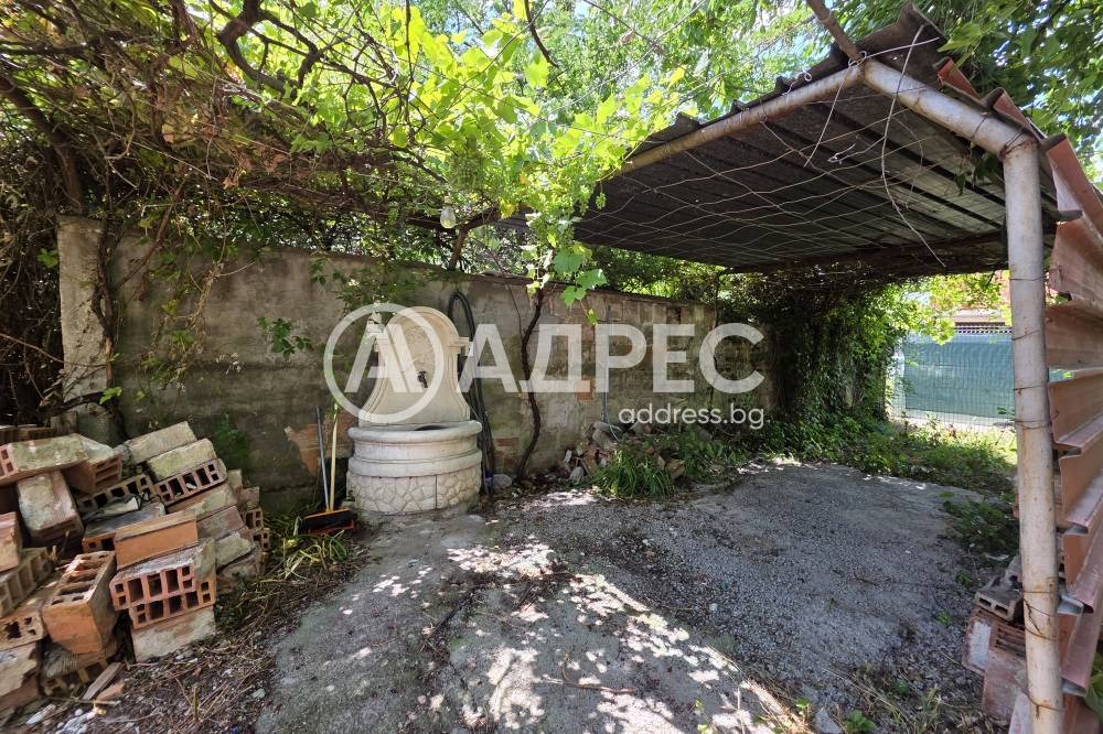 Продава КЪЩА, гр. София, Суходол, снимка 16 - Къщи - 55188945
