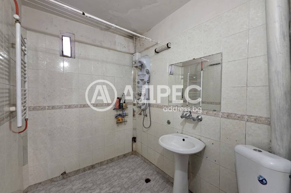 Продава КЪЩА, гр. София, Суходол, снимка 8 - Къщи - 55188945