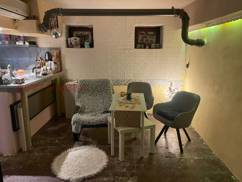 Продава 3-СТАЕН, гр. София, Център, снимка 6 - Апартаменти - 53165419