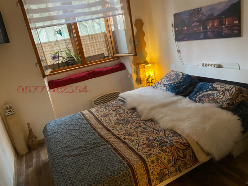 Продава 3-СТАЕН, гр. София, Център