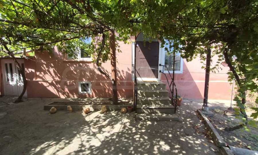 Продава КЪЩА, с. Ново село, област Видин, снимка 6 - Къщи - 55555779