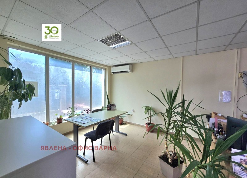 Продава МАГАЗИН в град Варна, Виница - 60 кв.м / 105 000 € » 205 362.15 лв., ЯВЛЕНА - ОФИС ВАРНА