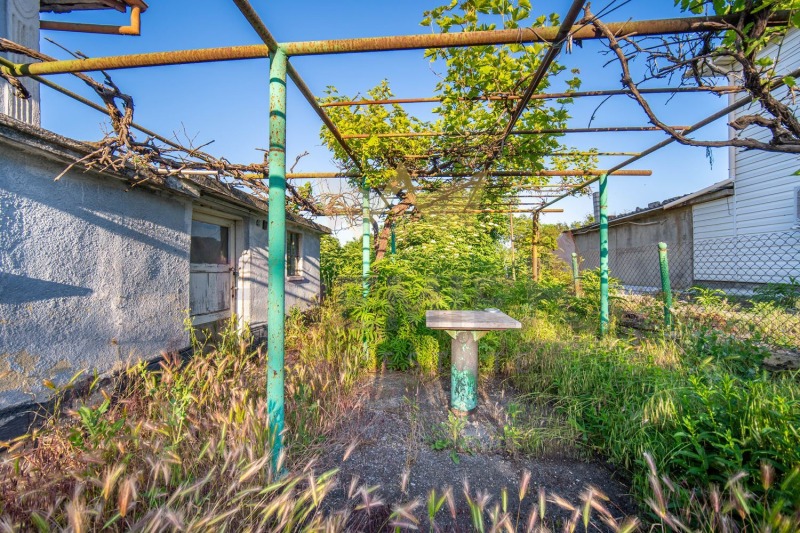 Myytävänä  Talo Dobrichin alue , Baltšik , 68 neliömetriä | 84470509 - kuva [12]