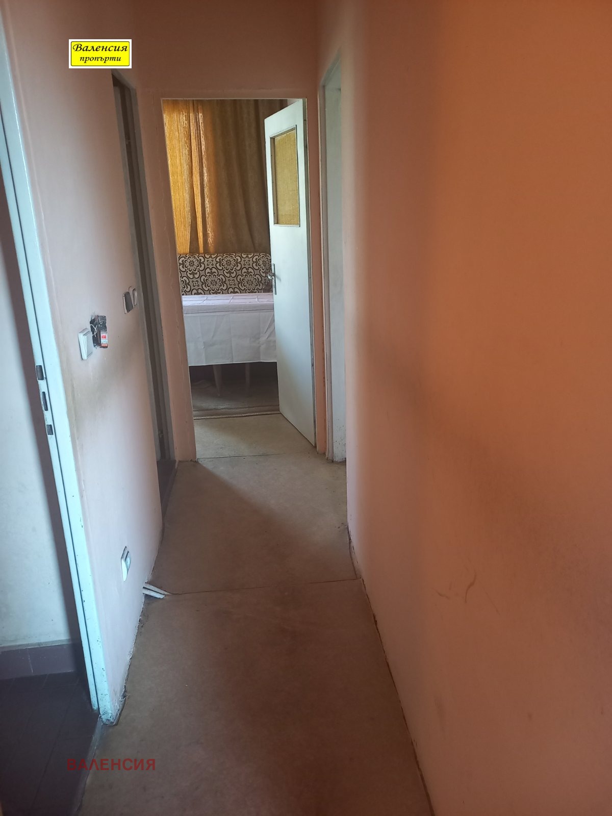 Продава 3-СТАЕН, гр. Мездра, област Враца, снимка 4 - Апартаменти - 54687719