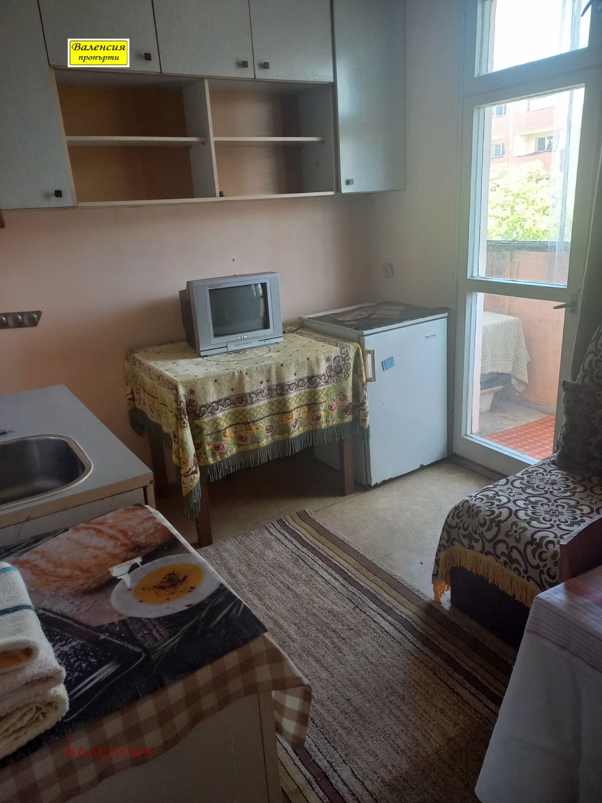 Продава 3-СТАЕН, гр. Мездра, област Враца, снимка 10 - Апартаменти - 54687719