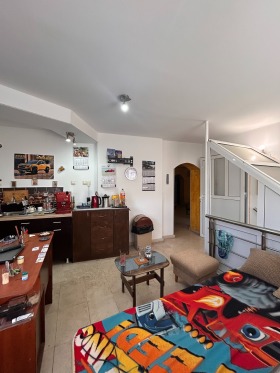 Продава  Къща, гр. Банско