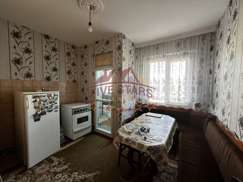 Продава  3-стаен град Добрич , Строител , 103 кв.м | 55068825 - изображение [5]