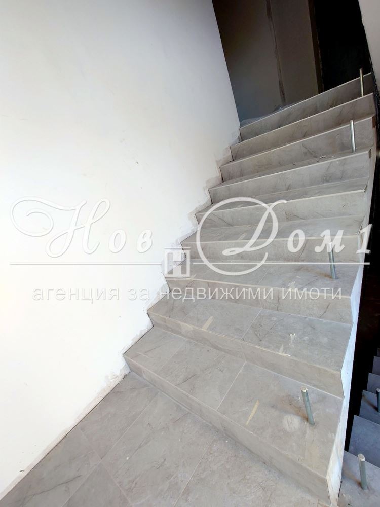 Zu verkaufen  3 Schlafzimmer Sofia , Studentski grad , 155 qm | 57637221 - Bild [2]