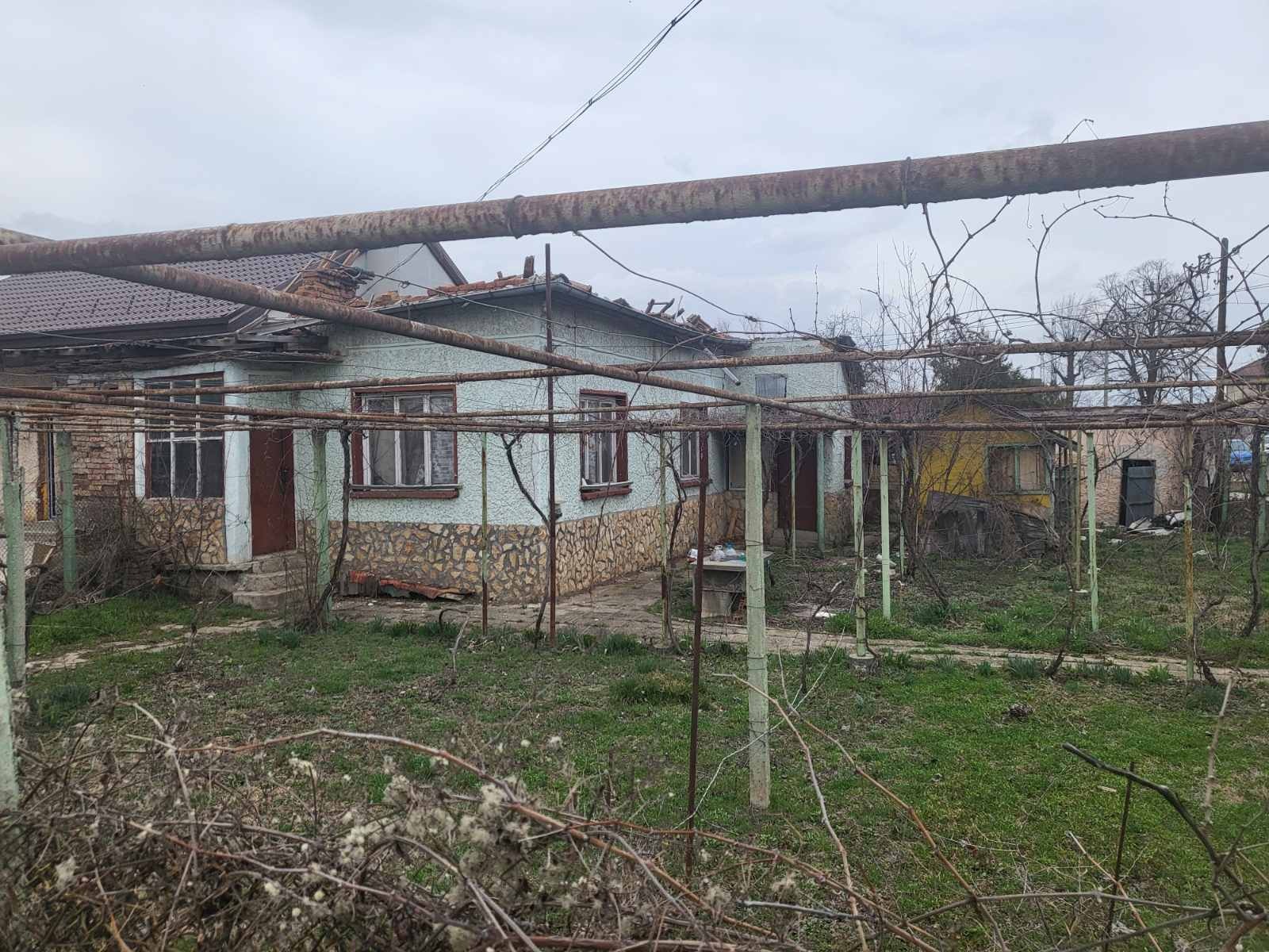 Продава КЪЩА, с. Ясен, област Плевен, снимка 2 - Къщи - 54375771