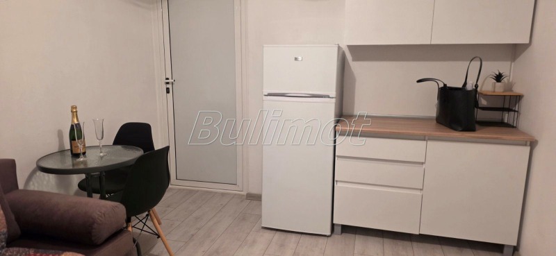 Продава 1-СТАЕН, гр. Варна, ВИНС-Червен площад, снимка 5 - Апартаменти - 52985650