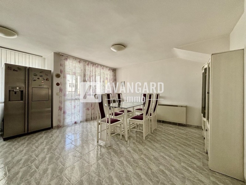 In vendita  2 camere da letto Varna , Okragna bolnitsa-Generali , 136 mq | 88074743