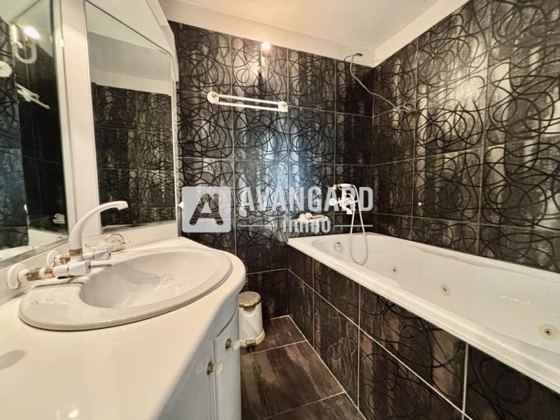 In vendita  2 camere da letto Varna , Okragna bolnitsa-Generali , 136 mq | 88074743 - Immagine [12]