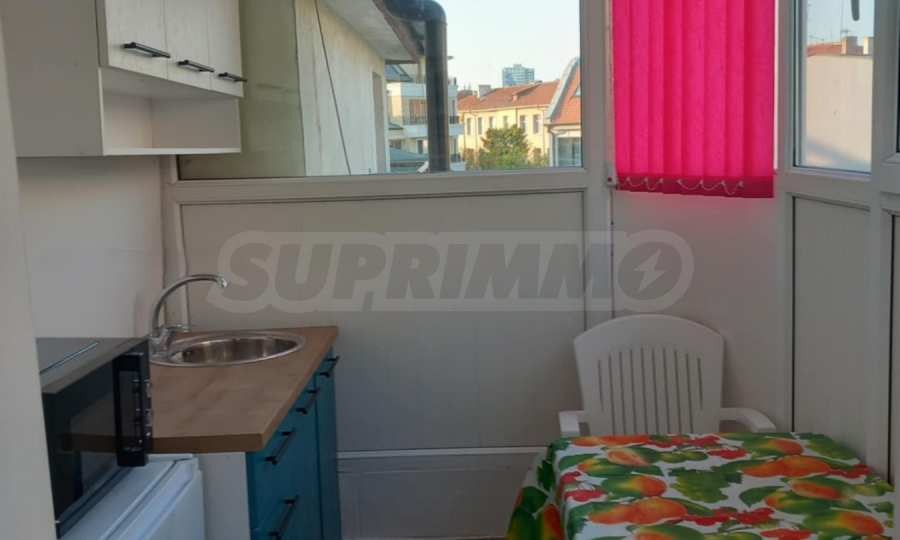 Продава 1-СТАЕН, гр. Бургас, Център, снимка 2 - Апартаменти - 51095230