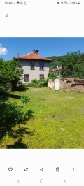 Продава КЪЩА, с. Радуил, област София област, снимка 1