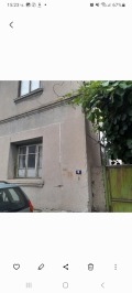 Продава КЪЩА, с. Радуил, област София област, снимка 2