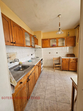 2 bedroom Vrabnitsa 2, Sofia 6