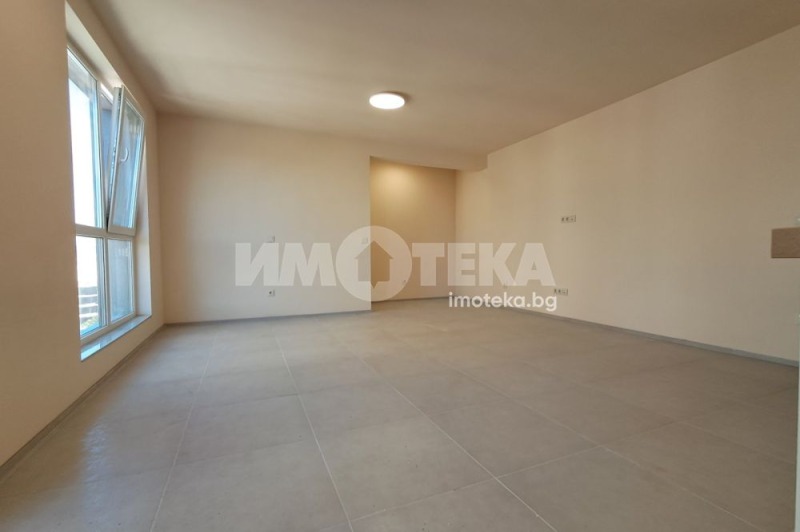 Na prodej  1 ložnice Sofia , Ljulin - centar , 83 m2 | 22721539 - obraz [9]